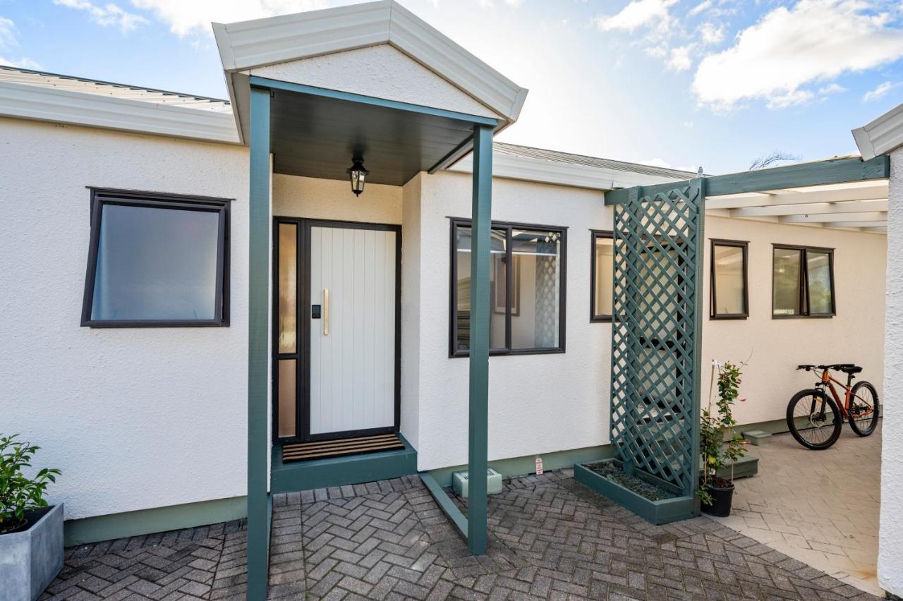 Family Perfect, Winter Getaway, Secure Yard, Parking, Mountain Bikes, Arcade Villa Rotorua Exterior photo